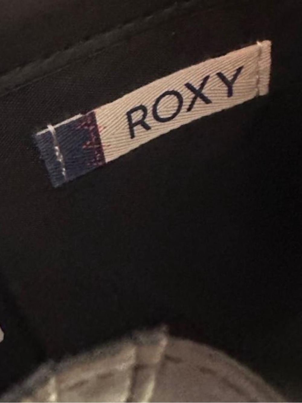Vintage Roxy Blue Patterned Fold-Over Wallet - Picture 5 of 5
